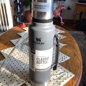 1.5 classic Stanley thermos